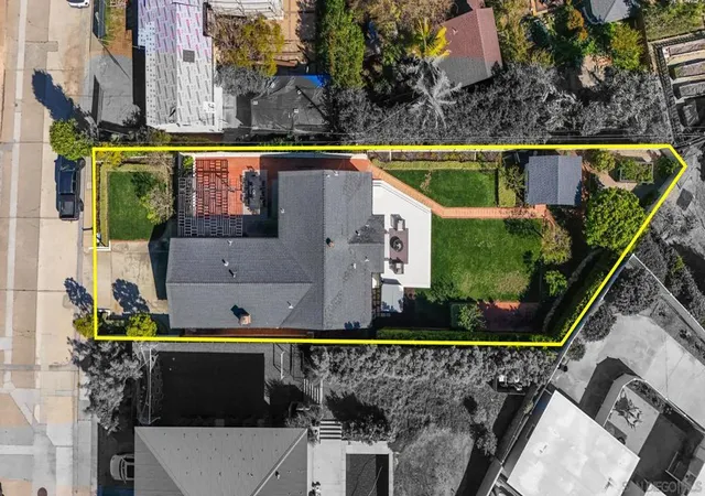 2nd image of 211 Ocean St, Solana Beach, CA 92075 | MLS# 260013920SD