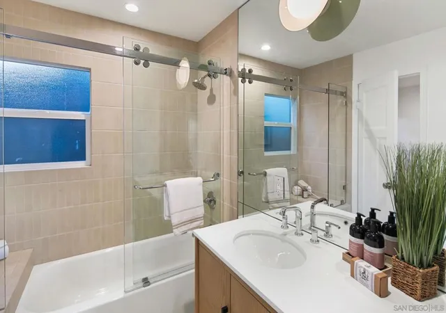30th image of 211 Ocean St, Solana Beach, CA 92075 | MLS# 260013920SD