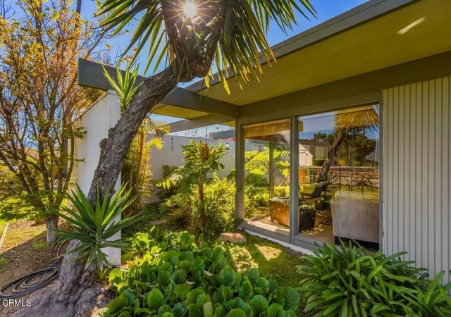 Photo 3 of Sale Pending at 669 Highland Dr, Ojai, CA 93023 | MLS# V1-36897 | Listing updated on 2026-10-03