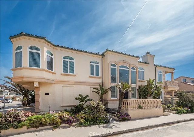 1st image of 1000 Mandalay Beach Rd, Oxnard, CA 93035 | MLS# SR26125498