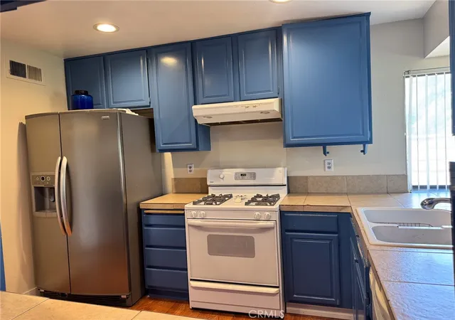 2nd image of 36648 Spanish Broom Dr, Palmdale, CA 93550 | MLS# SR26125504