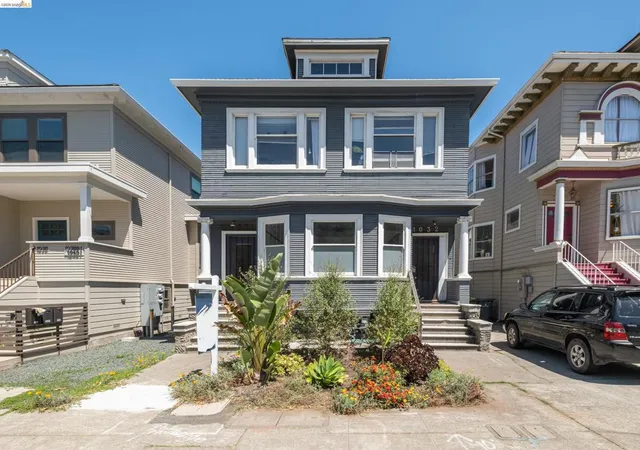 1st image of 1032 Magnolia St, Oakland, CA 94607 | MLS# 41137692