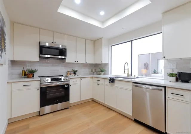 2nd image of 10 Morena #8, Irvine, CA 92612 | MLS# 260013929SD