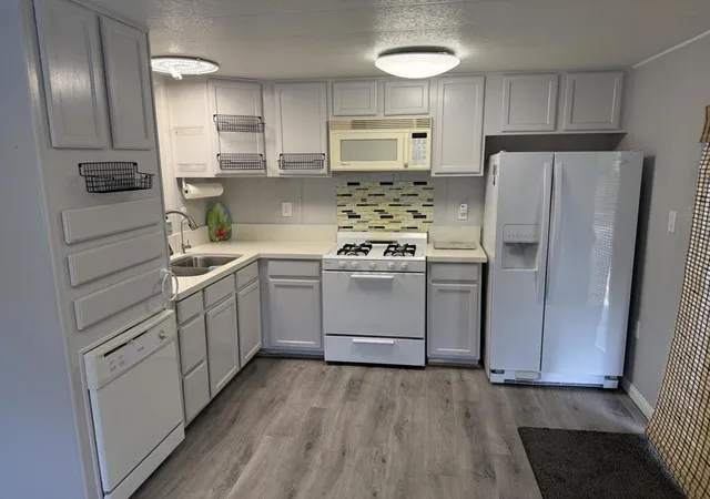 3rd image of 51555 Monroe St #69, Indio, CA 92201 | MLS# 219148972DA
