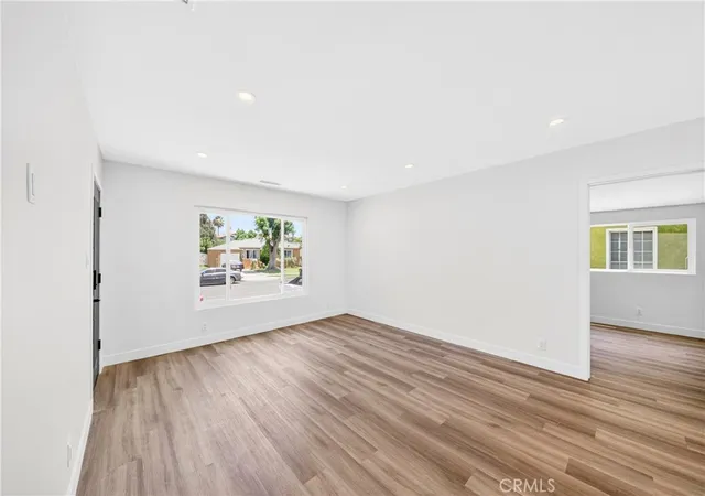 Photo 4 of Single family home for sale at 7117 Natick, Van Nuys, CA 91405 | MLS# OC26124622 | Listing updated on 2026-08-31