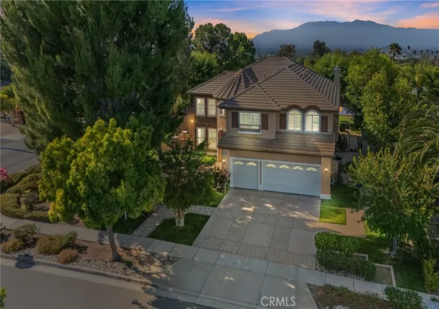 3rd image of 605 Jocelyn Shelby Wy, Corona, CA 92881 | MLS# IV26125637