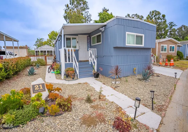 1st image of 21 Via Rosal #21, Camarillo, CA 93012 | MLS# V1-36899
