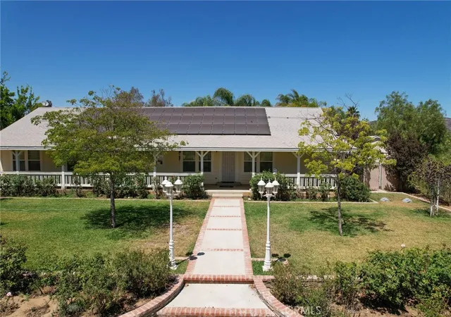 Photo 4 of Single family home for sale at 21360 Como, Wildomar, CA 92595 | MLS# OC26125300 | Listing updated on 2026-09-25