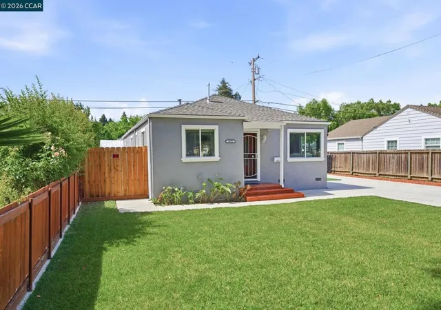Photo 2 of Sale Pending at 3021 Georgia St, Vallejo, CA 94591 | MLS# 41137704 | Listing updated on 2026-09-16