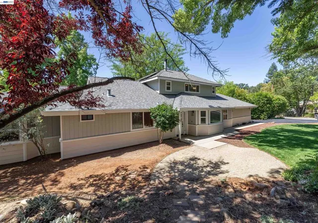 Homes for sale in Cameron Park, CA | 3632 Ravenwood Ln, Cameron Park, CA 95682 | MLS# 41137711