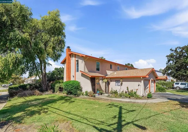 Homes for sale in Concord, CA | 1891 Landana Dr, Concord, CA 94519