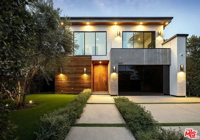 1st image of 14657 Addison St, Sherman Oaks, CA 91403 | MLS# 26845253