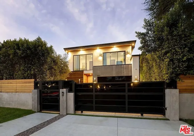 2nd image of 14657 Addison St, Sherman Oaks, CA 91403 | MLS# 26845253