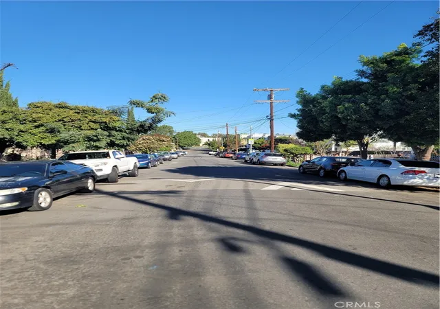 Photo 2 of House for sale at 1757 S New England, Los Angeles, CA 90006 | MLS# DW26125775 | Listing updated on 2026-06-10