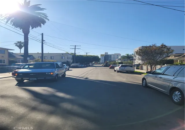 Photo 4 of House for sale at 1757 S New England, Los Angeles, CA 90006 | MLS# DW26125775 | Listing updated on 2026-06-10