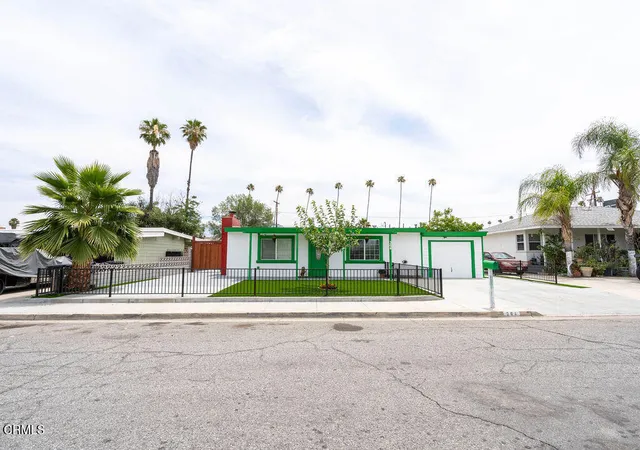Photo 2 of Single family home for sale at 364 Monte Vista Way, Hemet, CA 92544 | MLS# P1-27535 | Listing updated on 2026-06-18
