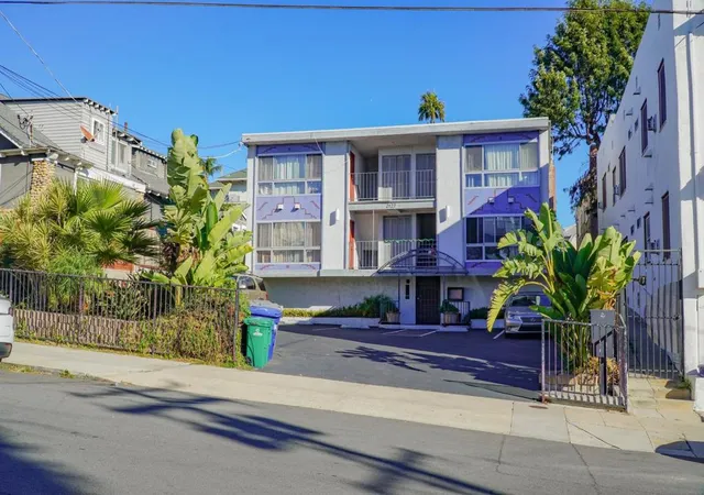 2nd image of 2127 Front St, San Diego, CA 92101 | MLS# 260013953SD