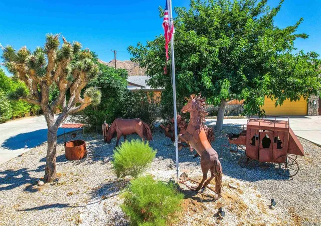 Photo 4 of Single family home for sale at 60291 La Mirada Trl, Joshua Tree, CA 92252 | MLS# 260013954SD | Listing updated on 2026-08-05
