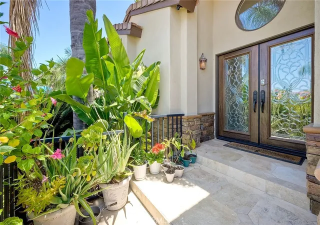 Photo 3 of Single family home for sale at 30896 Emperor, Canyon Lake, CA 92587 | MLS# SW26115403 | Listing updated on 2026-10-05