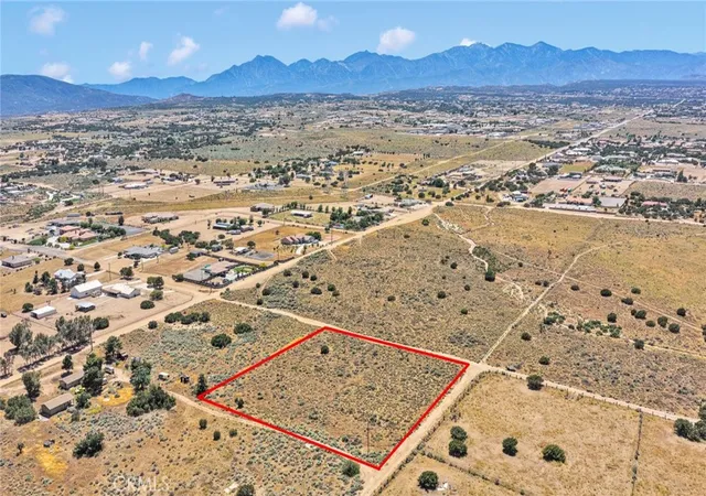Photo 1 of Sale Pending at 1 Buffalo Rd, Oak Hills, CA 92344 | MLS# HD26125476 | Listing updated on 2026-10-01