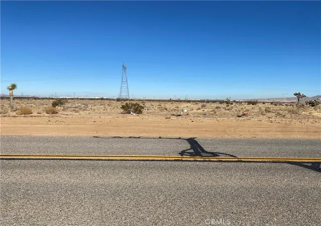 2nd image of 0 Hopland, Victorville, CA 92394 | MLS# HD26125880