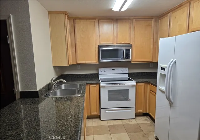 Homes for sale in Corona, CA | 2275 Del Mar Wy #106, Corona, CA 92882 | MLS# PW26125921