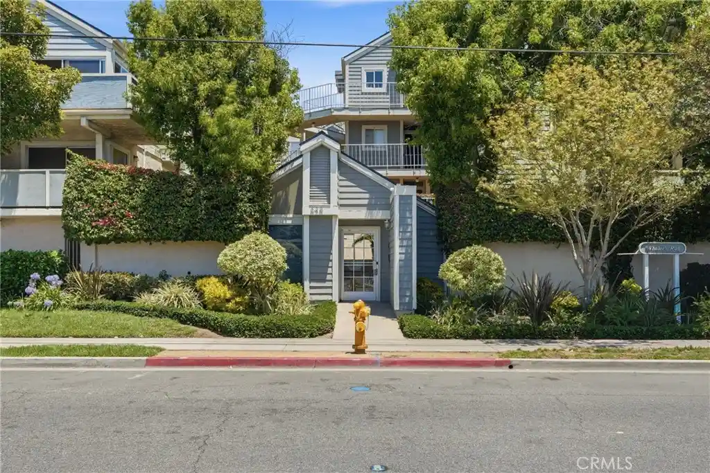 Photo 1 of Condo for sale at 628 Daisy Ave #419, Long Beach, CA 90802 | MLS# SB26125845 | Listing updated on 2026-07-19