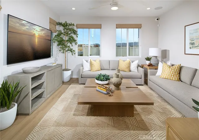 Photo 3 of Sale Pending at 33535 Mission Trl, Lake Elsinore, CA 92530 | MLS# OC26125944 | Listing updated on 2026-10-05