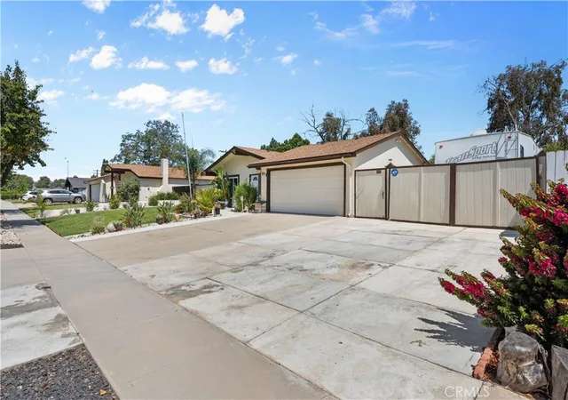 Homes for sale in Corona, CA | 871 W Francis, Corona, CA 92882 | MLS# IG26125925