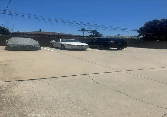 Photo 2 of Multi family home for sale at 7782 Newman Ave, Huntington Beach, CA 92647 | MLS# WS26096902 | Listing updated on 2026-10-02