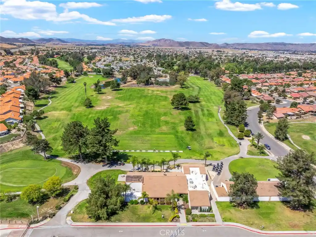 Listing Photo 2 - Condo for sale in 1229 Seven Hls located at 1229 Seven Hls, Hemet, CA 92545 - Unit 1229 Seven Hills