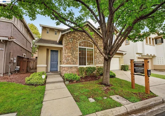 Homes for sale in Dublin, CA | 5345 W Chesterfield Cir, Dublin, CA 94568 | MLS# 41137750