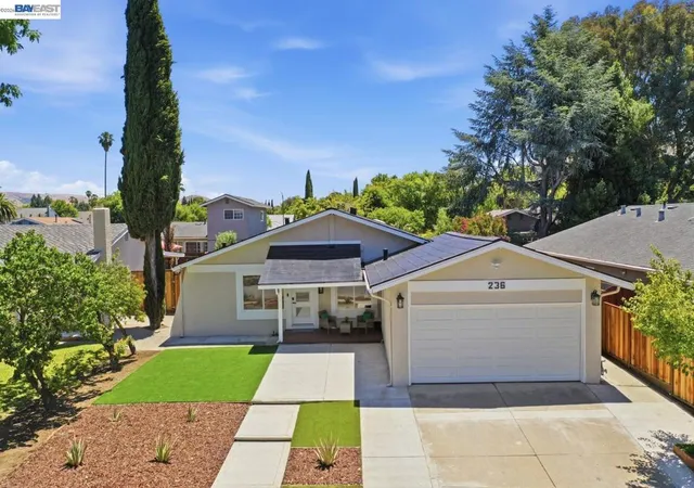 Photo 3 of Sale Pending at 236 Arbor Valley Dr, San Jose, CA 95119 | MLS# 41137747 | Listing updated on 2026-06-29
