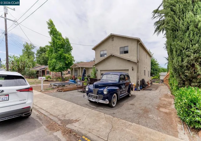 Homes for sale in Martinez, CA | 457 Gilda Ave, Martinez, CA 94553 | MLS# 41137753