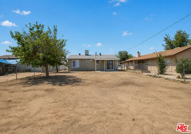 8th image of 16442 Cajon St, Hesperia, CA 92345 | MLS# 26845453