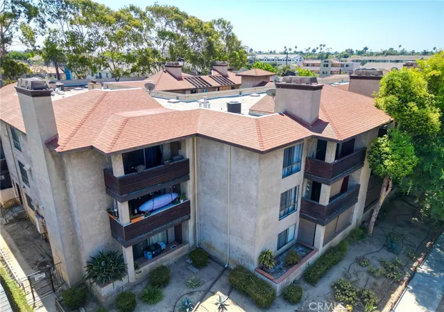 Photo 38 of Condo for sale at 1110 Ohio Ave #107, Long Beach, CA 90804 | MLS# PW26126098 | Listing updated on 2026-09-06