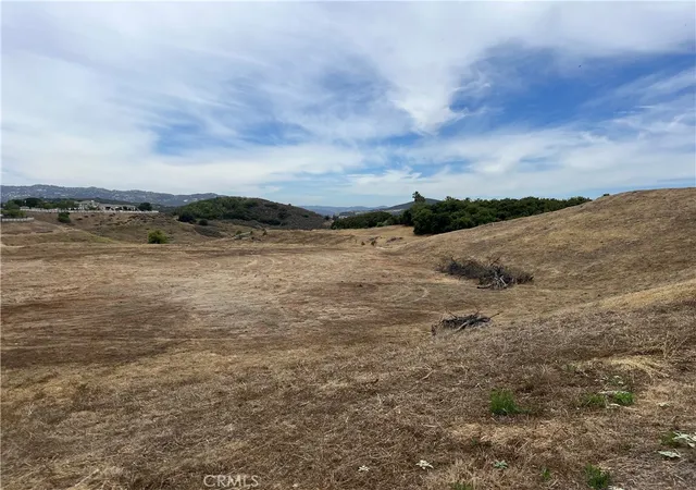 Photo 3 of Land for sale at 41165 Calle De Suenos, Murrieta, CA 92562 | MLS# SW26125399 | Listing updated on 2026-06-10
