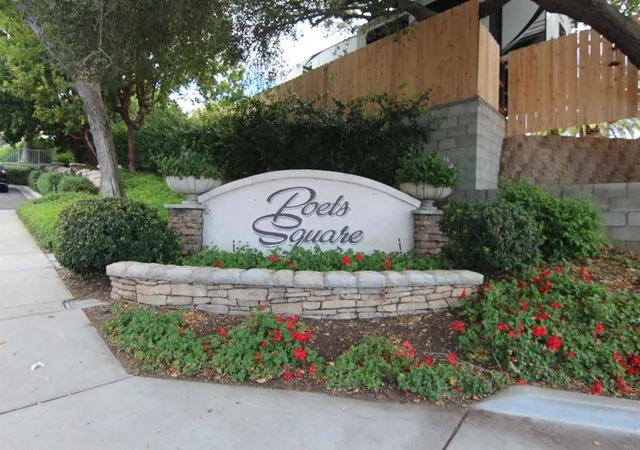 2nd image of 445 Poets Square, Fallbrook, CA 92028 | MLS# NDP2605558