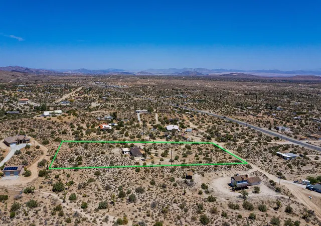 Photo 31 of Single family home for sale at 56949 Spencer Rd, Yucca Valley, CA 92284 | MLS# 219148991PS | Listing updated on 2026-06-13