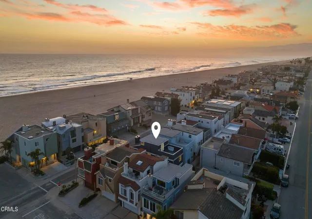 Photo 3 of Single family home for sale at 3908 Ocean Dr, Oxnard, CA 93035 | MLS# V1-36909 | Listing updated on 2026-09-18