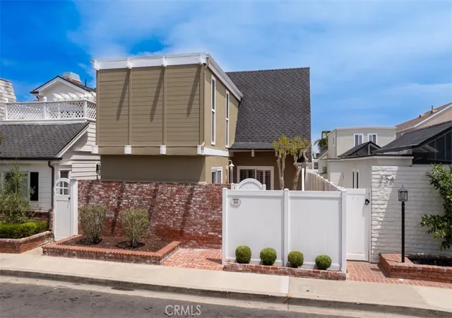 Single family home for sale at 238 Walnut St, Newport Beach, CA 92663 | MLS# NP26125847