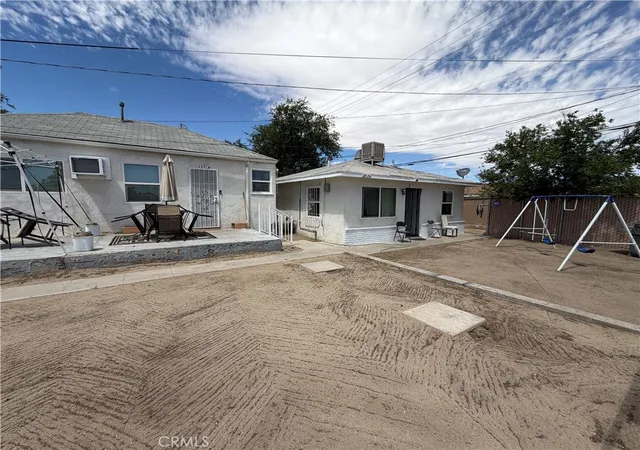3rd image of 137 W Fredricks, Barstow, CA 92311 | MLS# HD26105771