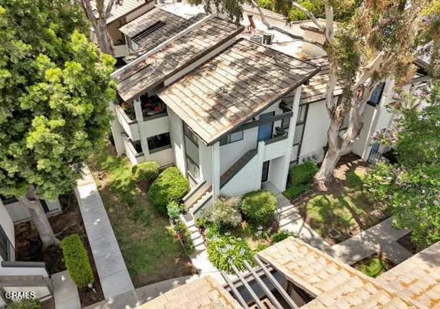 Homes for sale in Thousand Oaks, CA | 1340 E Hillcrest Dr #10, Thousand Oaks, CA 91362 | MLS# V1-36911