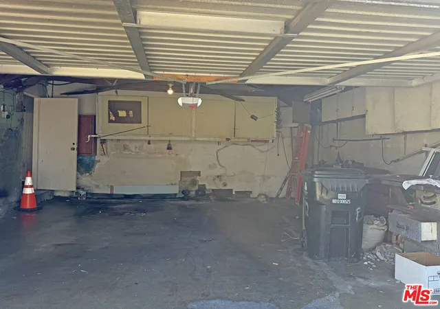 18th image of 4192 Don Luis Dr, Los Angeles, CA 90008 | MLS# 26845309