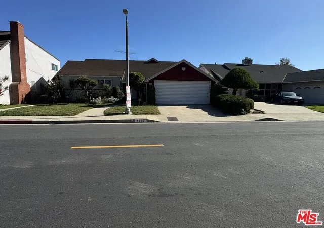 Homes for sale in Los Angeles, CA | 4192 Don Luis Dr, Los Angeles, CA 90008 | MLS# 26845309