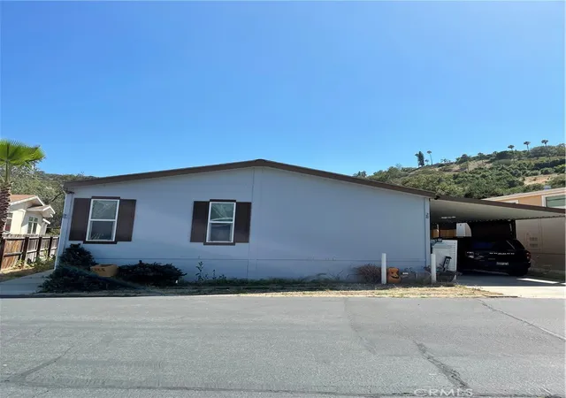 Homes for sale in Fallbrook, CA | 3909 Reche Rd # 28, Fallbrook, CA 92028 | MLS# SW26126261