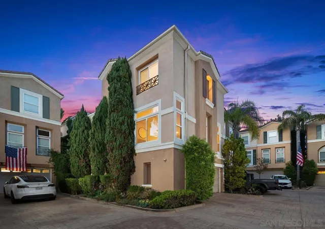 Photo 2 of Sale Pending at 12678 Carmel Country Rd #27, San Diego, CA 92130 | MLS# 260013995SD | Listing updated on 2026-06-27
