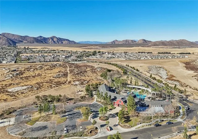 Homes for sale in Hemet, CA | 3153 Homeward St, Hemet, CA 92543 | MLS# DW26126280