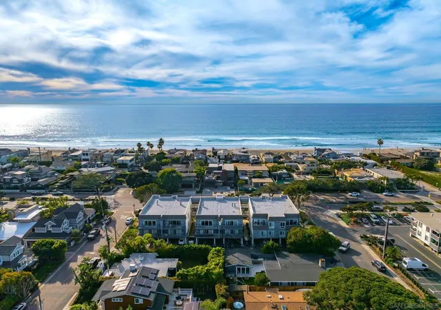 Homes for sale in Del Mar, CA | 2721 Camino Del Mar, Del Mar, CA 92014 | MLS# 260014000SD