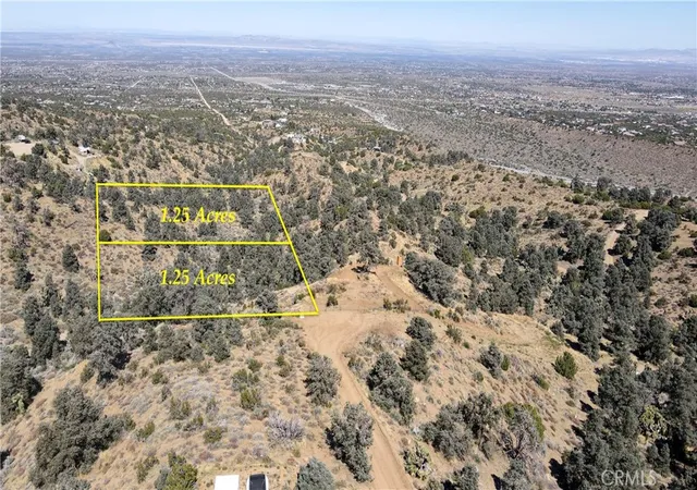 3rd image of 7958 Homeridge Dr, Pinon Hills, CA 92372 | MLS# IG26126324